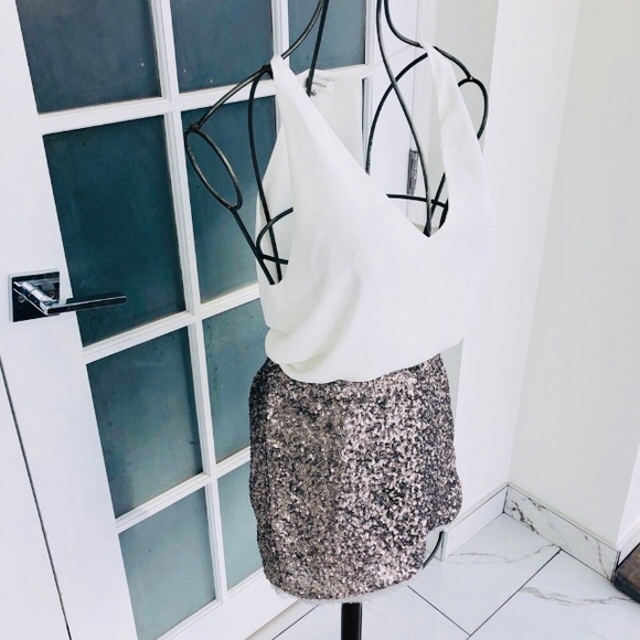 Olive and Oak sequin skirt. - Picture 2 of 5